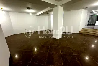 Заведение във Варна, Левски 1