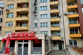 Заведение в София, Младост 2