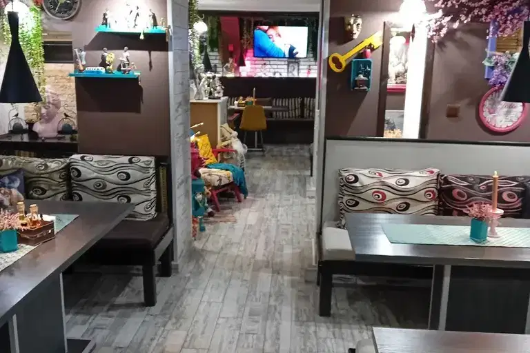 Заведение в Пазарджик, Моста на Лютата