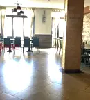 Заведение в Перник, Рено