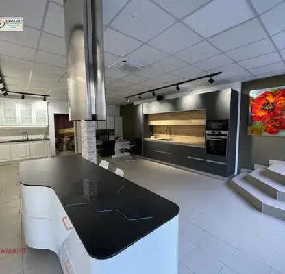 Снимка 5 — Магазин в Русе, Център
