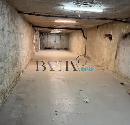 Снимка 4 — Склад във Варна, Левски 1