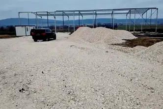 Склад във Варна, Промишлена зона Тополи