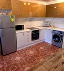 Тристаен апартамент с остъклена тераса в Славейков, Бургас