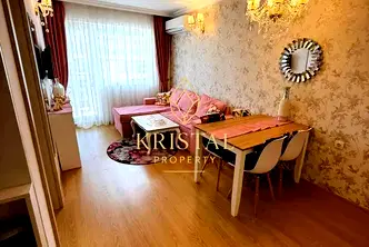 Двустаен апартамент в Бургас, к.к. Слънчев бряг