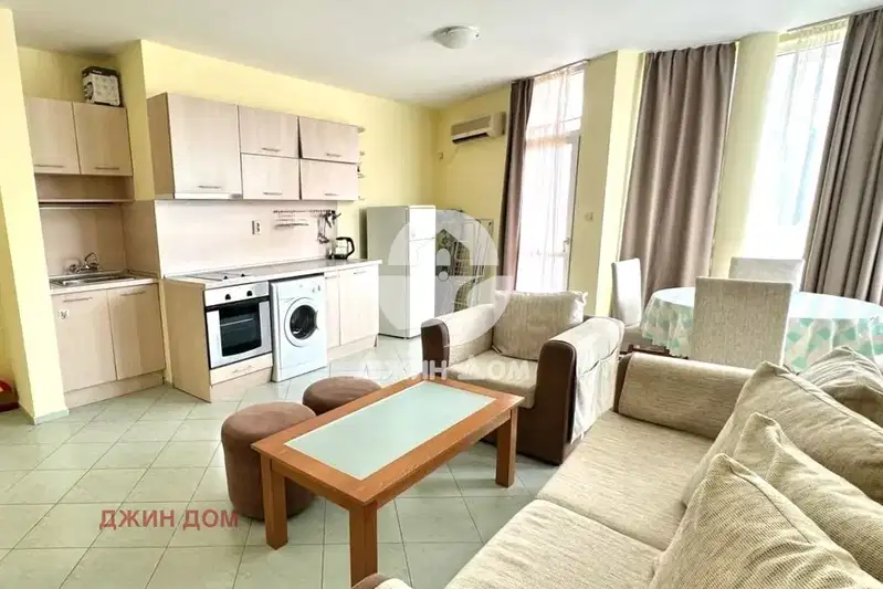 3-bedroom apartment in Oblast Burgas, Slynchev Bryag