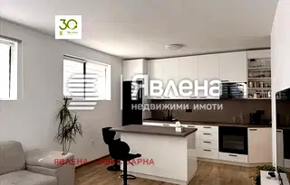 Тристаен апартамент в к.к. Св.Св. Константин и Елена