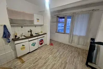 Двустаен апартамент в Кърджали, Възрожденци