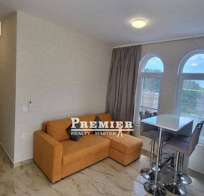 Photo 3 — Three-room apartment with terrace in Nesebar, near the sea