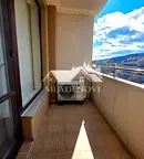 Двустаен апартамент в Бургас, Обзор