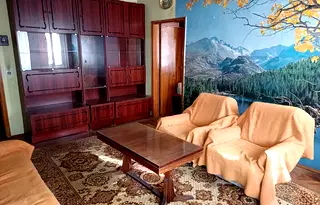 Тристаен апартамент в Перник, Център