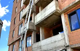 Тристаен апартамент в Плевен, Широк център