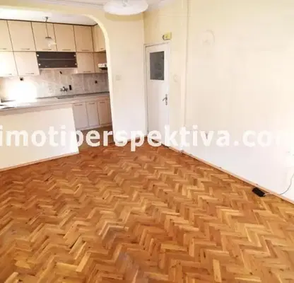 Photo 2 — 3-bedroom apartment in Plovdiv, Kyrshiyaka