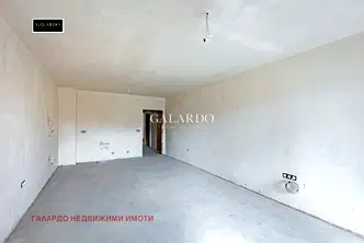 Тристаен апартамент в Пловдив, Христо Смирненски