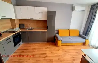Двустаен апартамент в Бургас, Поморие