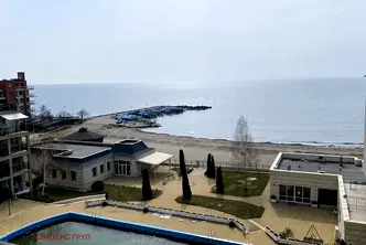 Двустаен апартамент в Бургас, Поморие