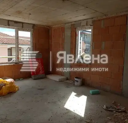 Снимка 5 — Тристаен апартамент в Бургас, Приморско