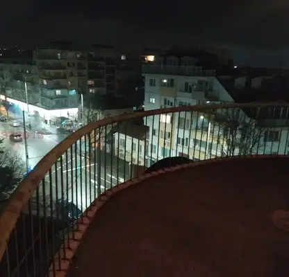 Снимка 3 — Двустаен апартамент в Русе, Център