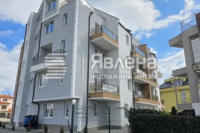 Двустаен апартамент в Бургас, с. Равда