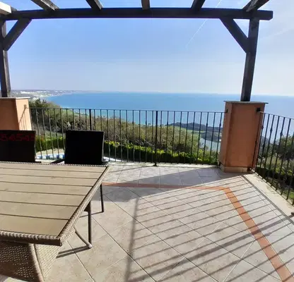 Photo 2 — 3-room apartment with sea view in Topola village, Dobrich region