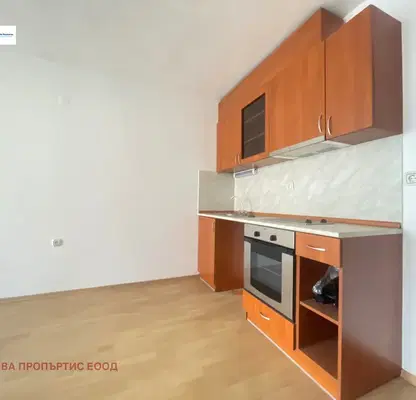 Снимка 4 — Двустаен апартамент в с. Маджаре с паркомясто и асансьор