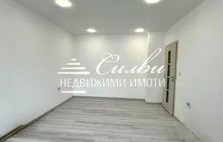 Едностаен апартамент в Шумен, Басейна