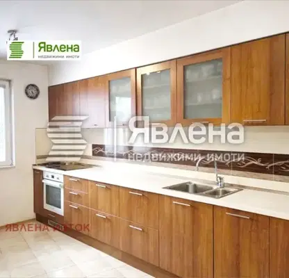 Снимка 2 — Тристаен апартамент с тераса и паркинг в Дианабад, София