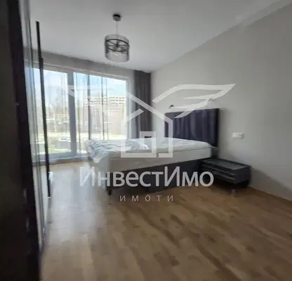 Снимка 5 — Тристаен апартамент с тераса в луксозен комплекс в Горна баня
