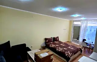 Едностаен апартамент с югозападно изложение в Лагера, София
