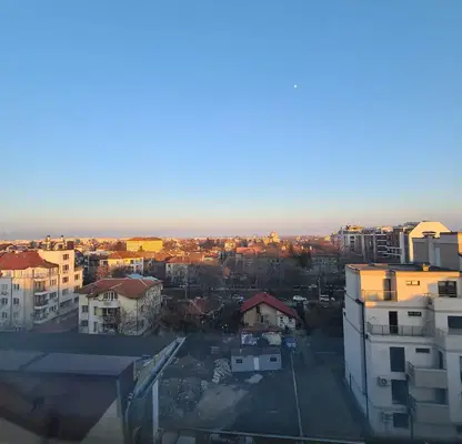 Снимка 4 — Мансардно 1-стайно жилище с гледка в Левски, София