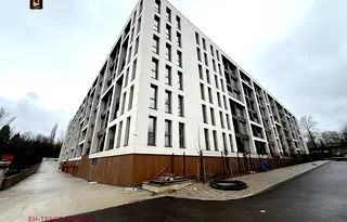 Тристаен апартамент в Малинова долина с гледка към Витоша