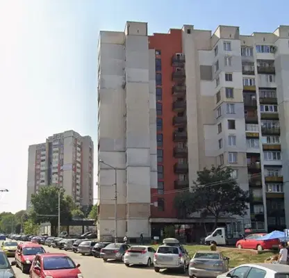Снимка 2 — Тристаен апартамент с две тераси в Банишора, София