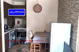Двустаен апартамент с южно изложение в Дианабад, София
