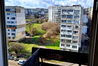 Функционален 1-стаен апартамент с южно изложение в Люлин 5, София