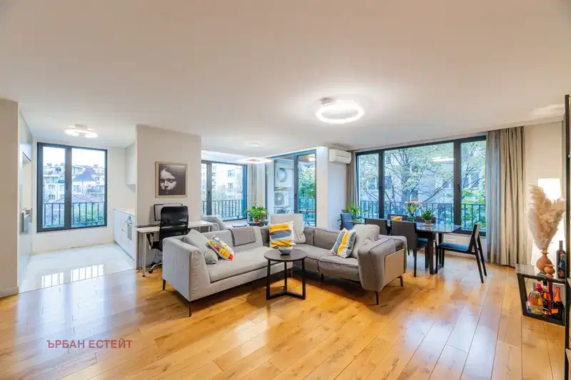 3-bedroom apartment in Sofia, Medicinska Akademiya