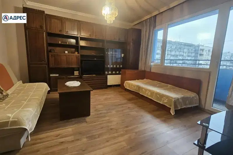 Тристаен апартамент в Стара Загора, Център