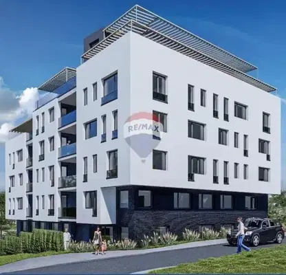 Снимка 4 — Тристаен апартамент с асансьор в Изгрев, Варна