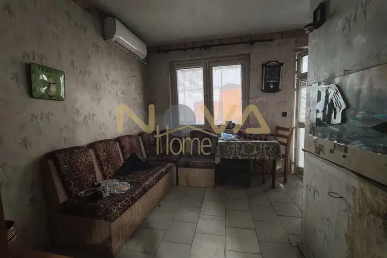 3-bedroom apartment in Varna, Konfuto