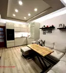 Тристаен апартамент с две тераси в Лятно кино Тракия, Варна