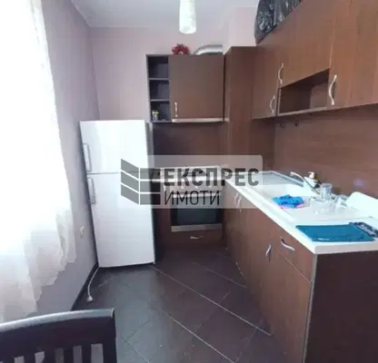 Снимка 4 — Тристаен апартамент с две тераси в район Окръжна болница, Варна