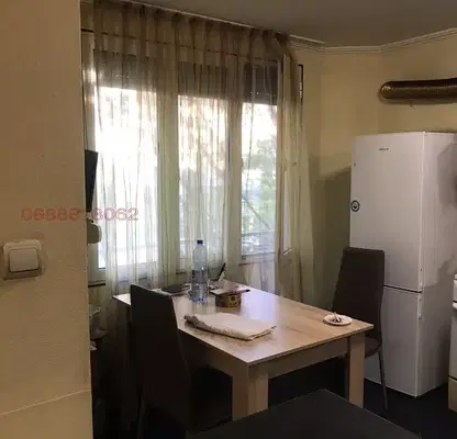 Photo 4 — 4-bedroom apartment in Varna, Sportna Zala