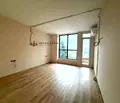 Снимка 5 — Просторен тристаен апартамент с морска панорама в Бриз, Варна