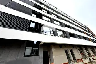 Тристаен апартамент с тераса в Възраждане 1, Варна