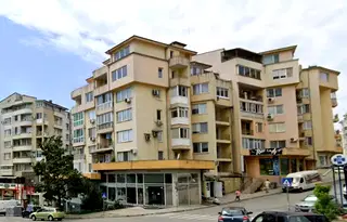 Двустаен апартамент във Велико Търново, Колю Фичето