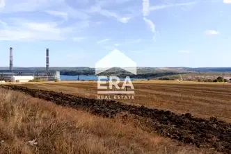 Парцел във Варна, с. Езерово
