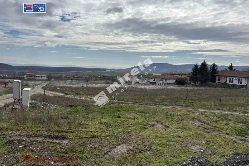 Парцел в Добрич, с. Рогачево
