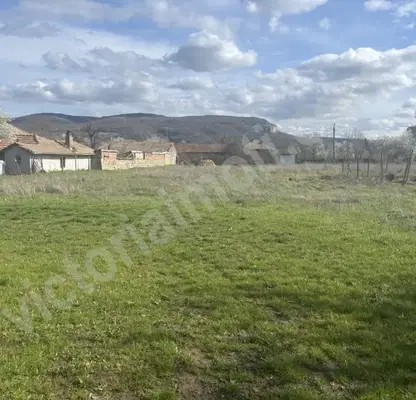 Photo 2 — Plot in Oblast Veliko Tyrnovo, Samovodene