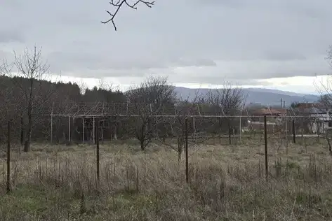 Plot in Oblast Pernik, Stefanovo