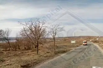 Парцел в с. Тополи