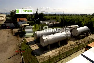 Промишлена сграда в София, Военна рампа